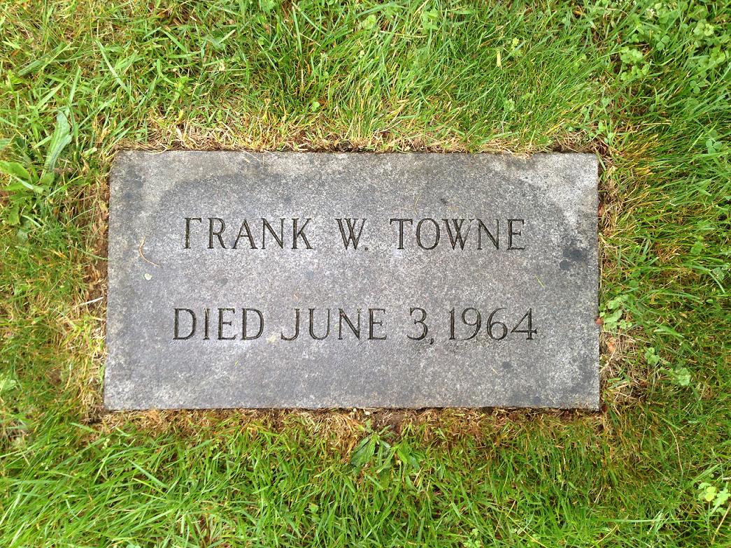 Frank Towne - gravestone